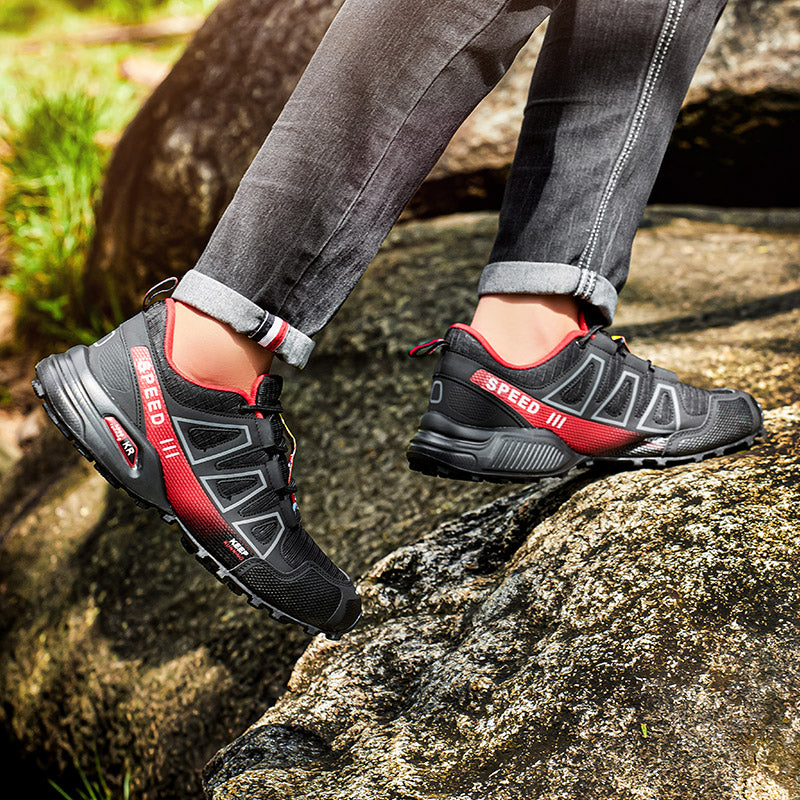 Ortopedski pohodni čevlji Genettech® | Ergonomsko oblikovani za lajšanje bolečin v hrbtu, nogah in sklepih.