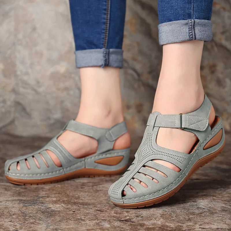 💥【Časovno omejeno 24 ur! ⏰Pridite in si jih zagotovite! 】Prvi zračni ortopedski sandali, ki jih priporočajo zdravniki👡 50 % popust na prvo naročilo + brezplačne nogavice v vrednosti 20 evrov! | Podpora za stopalni lok + zaščita pred trenjem, proti boleč