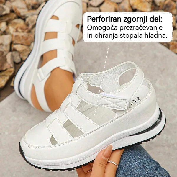 Modni sandali👡, široki in udobni, nedrseča oblika, prihranijo vam težave z zavezovanjem vezalk. Ne dovolite, da vam vezalke pokvarijo dobro voljo! 🌼50 % popust danes, brezplačne udobne nogavice🧦
