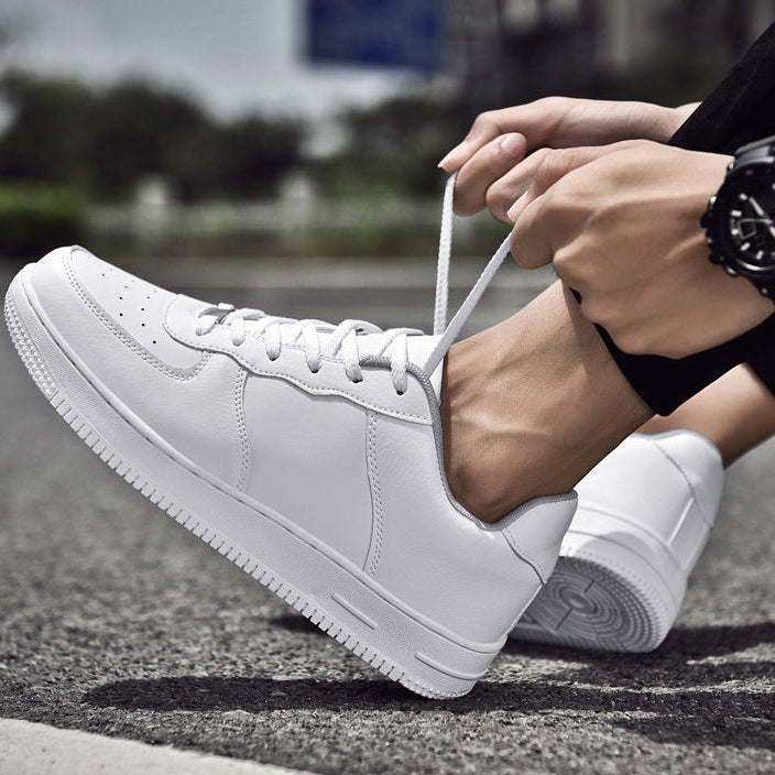 Moji majhni beli čeveljčki