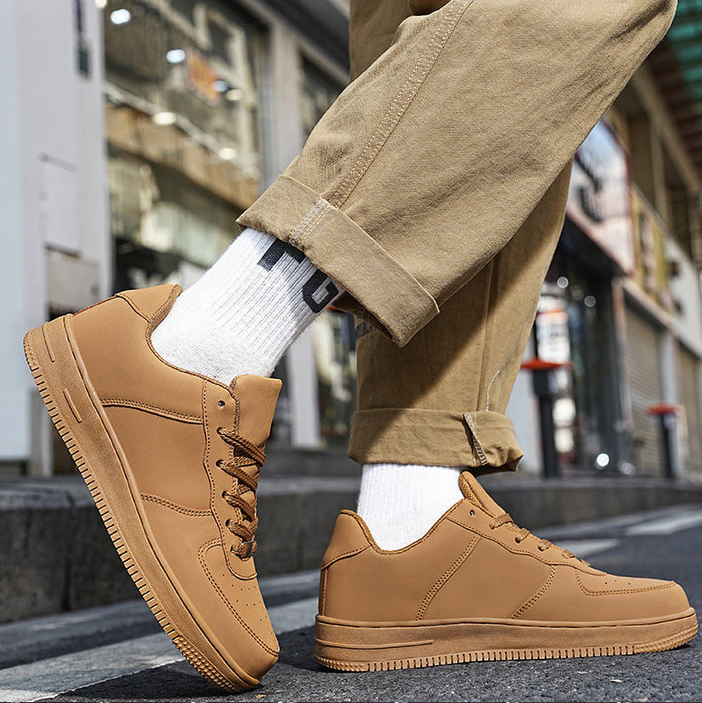 Moji majhni beli čeveljčki