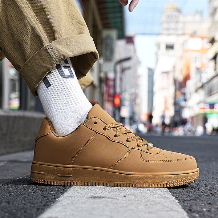 Moji majhni beli čeveljčki