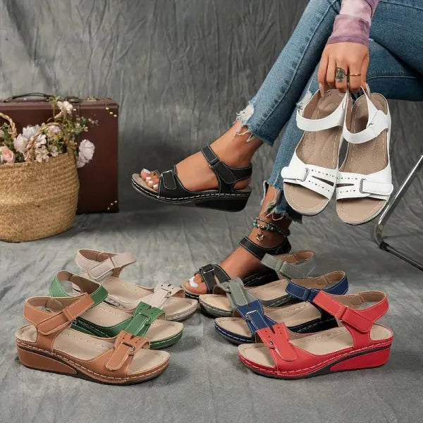 🔥Časovno omejen 50% popust - Poletni ortopedski sandali - Ergonomska oblika ✅100% neboleča hoja