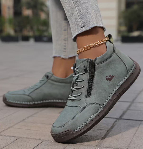 (🔥Časno omejen 50 % popust - Ne zamudite!) Ortopedski čevlji genettech® - 👞 - Trpežni, nedrseči in vodoodporni. Zagotavljajo oporo stopalnemu loku, lajšajo bolečine in so primerni tako za moške kot za ženske.